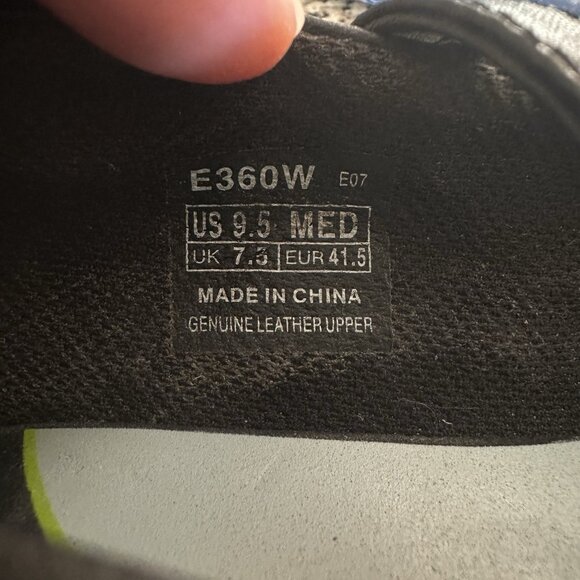 Aetrex Black Leather Mary Jane Flats Women 9.5 Textured Pebble Comfort Shoe - Picture 3 of 8